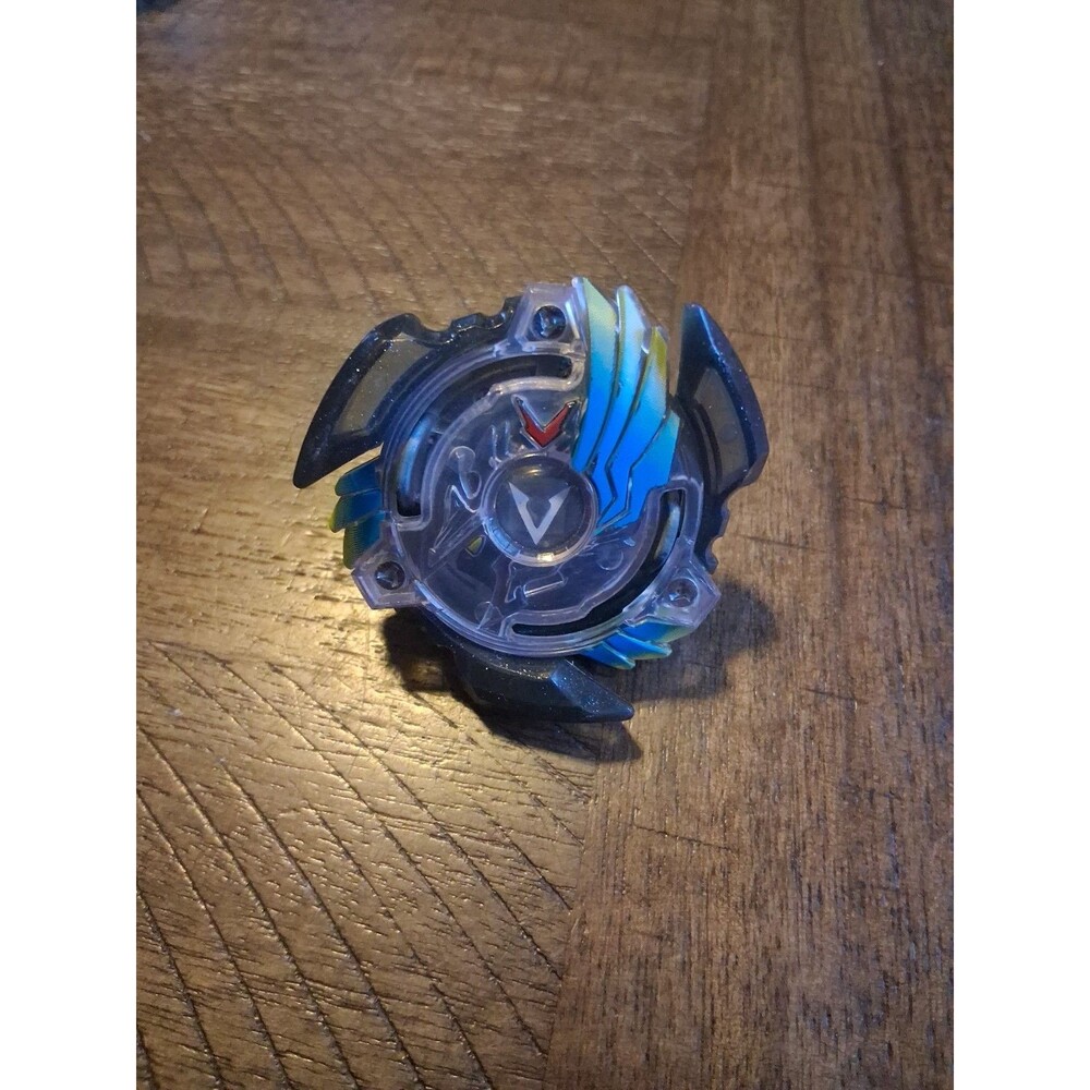 BEYBLADE VALTRYEK V2 Burst Takara Tomy